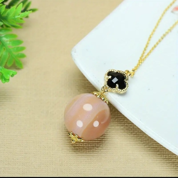 Elegant & Unique Natural Jade Necklace Clavicle Chain Bead Pendant - Picture 7 of 7